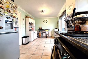 Kitchen / Diner- click for photo gallery